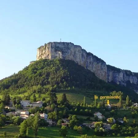 Maison Charmante A Avec Vue Montagne. Holiday home Plan-de-Baix