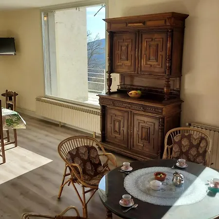 Tatil Evi Maison Charmante A Avec Vue Montagne.