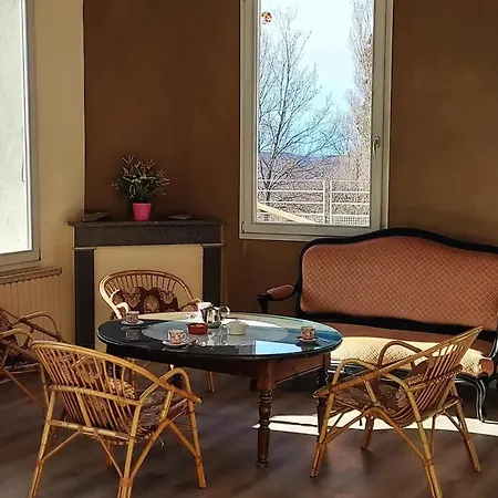 Maison Charmante à Avec Vue Montagne. Casa vacanze *