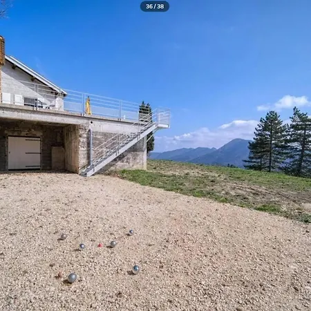 Maison Charmante à Avec Vue Montagne. Hébergement de vacances *