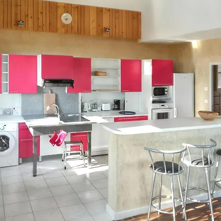 Maison Charmante à Avec Vue Montagne. Casa vacanze